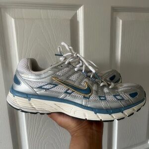 Nike P-6000 Metallic Silver Aegeanj Storm - Size 10.5 Pre Owned